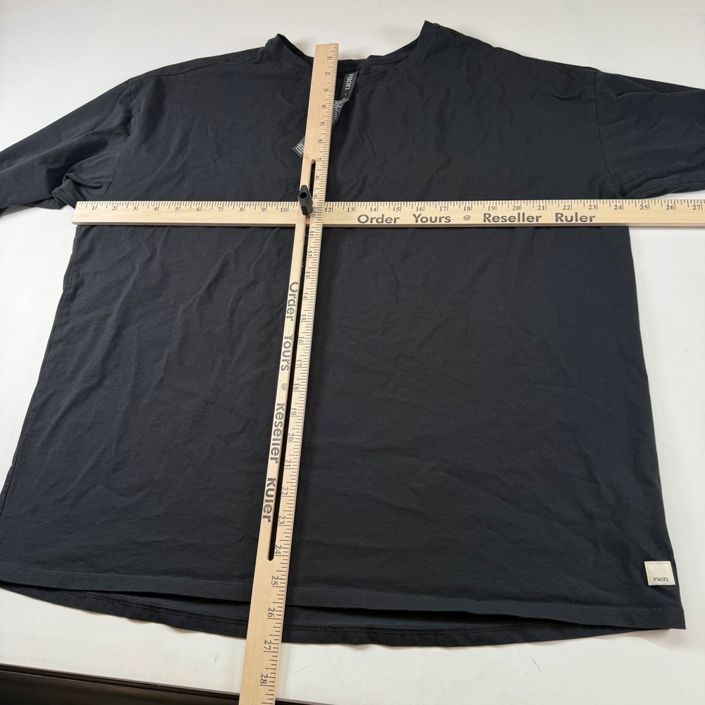Vuori Long Sleeve Feather Tee Black Mens Size Large Activewear Athleisure - Picture 5 of 5